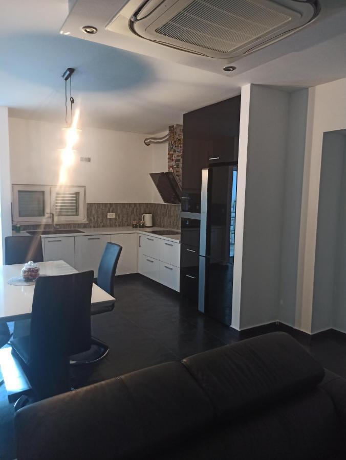 Apartment Bila Шибеник Экстерьер фото