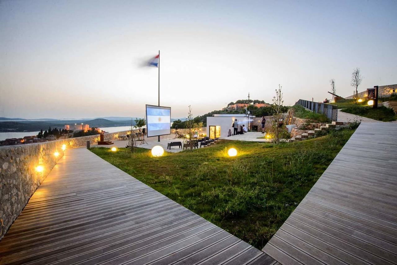 Apartment Bila Шибеник Экстерьер фото